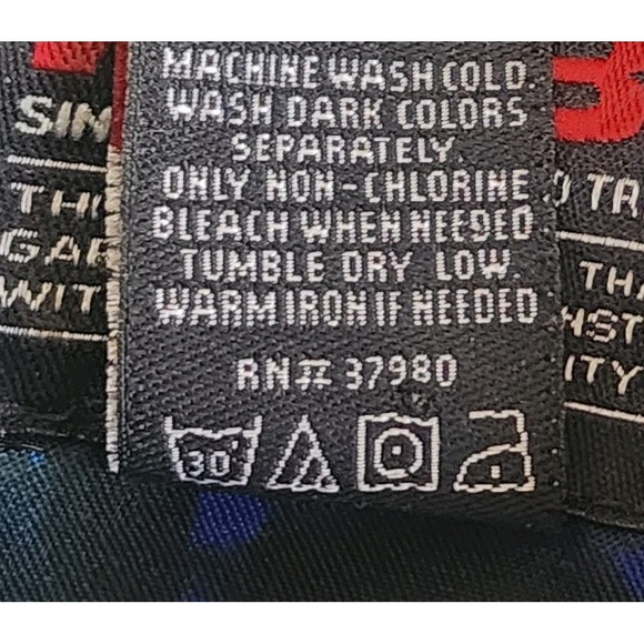 Fubu Hawaiian Camp Shirt Mens 1X Button Up Blue All Over Graphic Print Skater - Picture 7 of 8